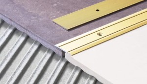 LISTWA OCHRONNA PŁASKA 30mm 0.9m